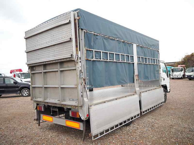 いすゞエルフ家畜運搬車小型（2t・3t）[写真04]