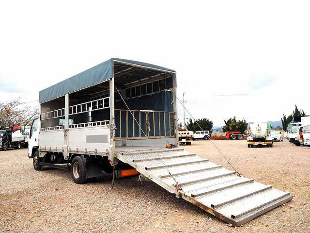 いすゞエルフ家畜運搬車小型（2t・3t）[写真06]