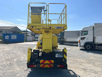 いすゞエルフ高所作業車小型（2t・3t）[写真13]