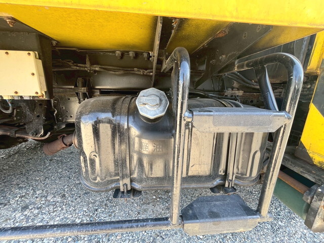 いすゞエルフ高所作業車小型（2t・3t）[写真19]