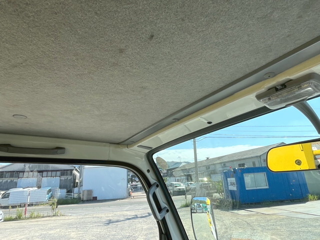 いすゞエルフ高所作業車小型（2t・3t）[写真24]