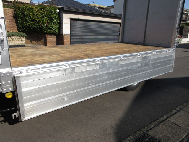 トヨタその他の車種アルミウイング小型（2t・3t）[写真18]