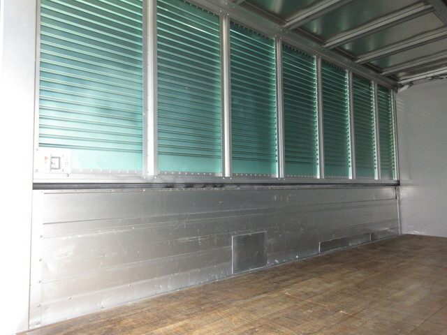 トヨタその他の車種アルミウイング小型（2t・3t）[写真08]