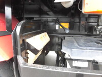 日野プロフィアダンプ大型（10t）[写真28]