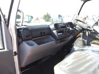 日野デュトロ高所作業車小型（2t・3t）[写真36]