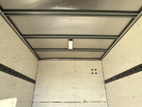 三菱ふそうキャンターアルミバン小型（2t・3t）[写真11]