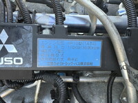 三菱ふそうキャンターアルミバン小型（2t・3t）[写真17]