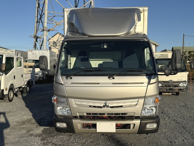 三菱ふそうキャンターアルミバン小型（2t・3t）[写真03]