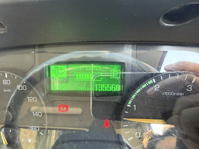 三菱ふそうキャンターアルミバン小型（2t・3t）[写真31]