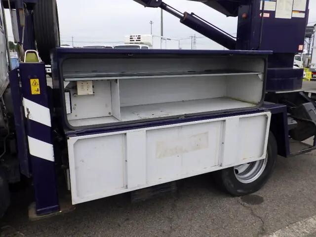 日野デュトロ高所作業車小型（2t・3t）[写真38]