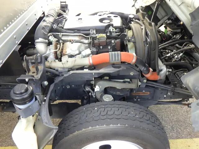 いすゞエルフアルミバン小型（2t・3t）[写真34]