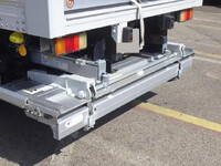 いすゞエルフアルミバン小型（2t・3t）[写真06]