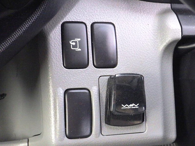 トヨタトヨエースカーテン車小型（2t・3t）[写真18]