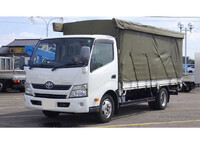トヨタトヨエースカーテン車小型（2t・3t）[写真01]