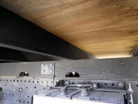 いすゞフォワード平ボディ中型（4t）[写真30]