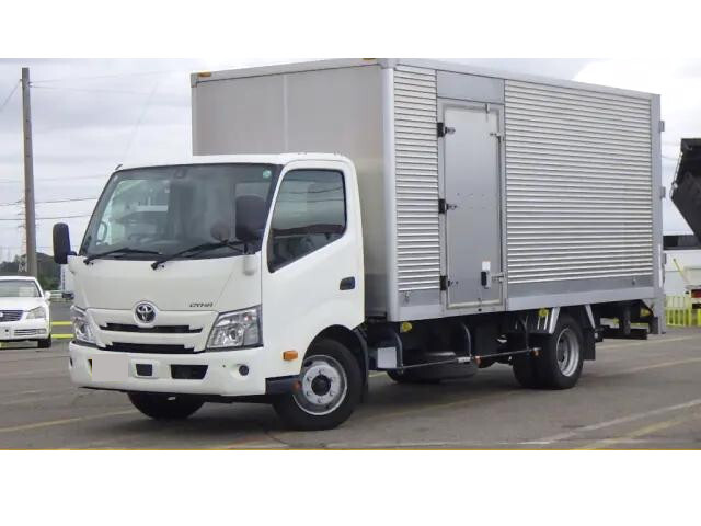 トヨタダイナアルミバン2020年(令和2年)2RG-XZU722