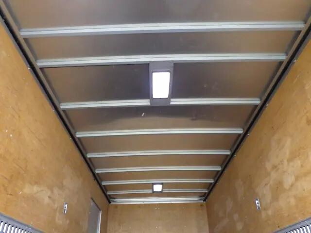 トヨタダイナアルミバン小型（2t・3t）[写真27]