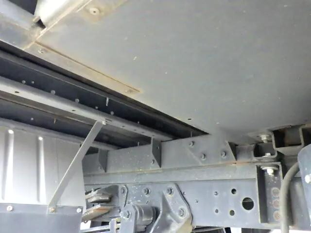 トヨタダイナアルミバン小型（2t・3t）[写真33]