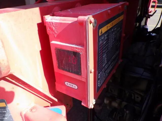 トヨタダイナクレーン3段小型（2t・3t）[写真10]