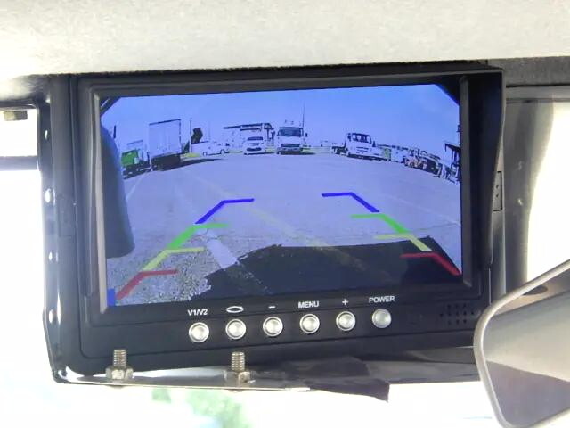 いすゞフォワード平ボディ中型（4t）[写真12]