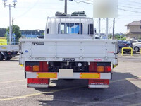 いすゞフォワード平ボディ中型（4t）[写真02]