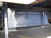 いすゞフォワード平ボディ中型（4t）[写真39]