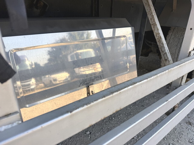 日野プロフィアアルミブロック大型（10t）[写真20]