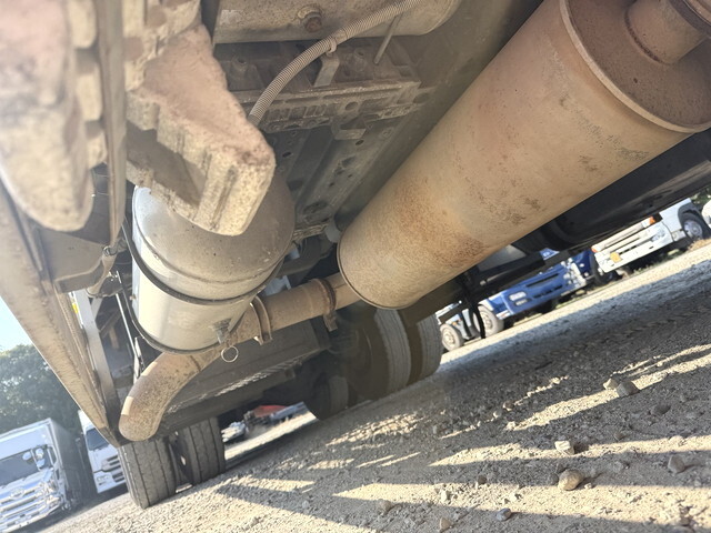 日野プロフィアアルミブロック大型（10t）[写真26]