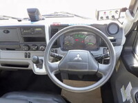 三菱ふそうキャンターパッカー車（塵芥車）小型（2t・3t）[写真25]