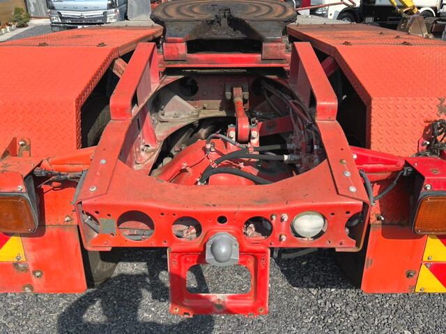 三菱ふそうスーパーグレートトレーラーヘッド（トラクターヘッド）大型（10t）[写真10]