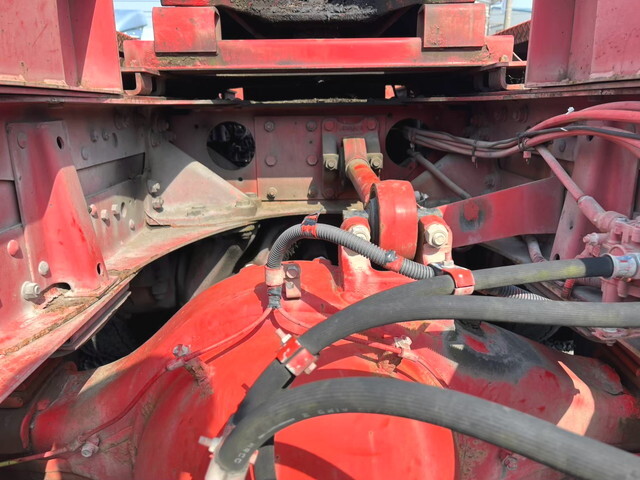 三菱ふそうスーパーグレートトレーラーヘッド（トラクターヘッド）大型（10t）[写真11]