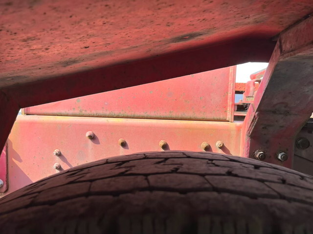 三菱ふそうスーパーグレートトレーラーヘッド（トラクターヘッド）大型（10t）[写真14]