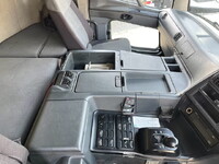 三菱ふそうスーパーグレートトレーラーヘッド（トラクターヘッド）大型（10t）[写真36]