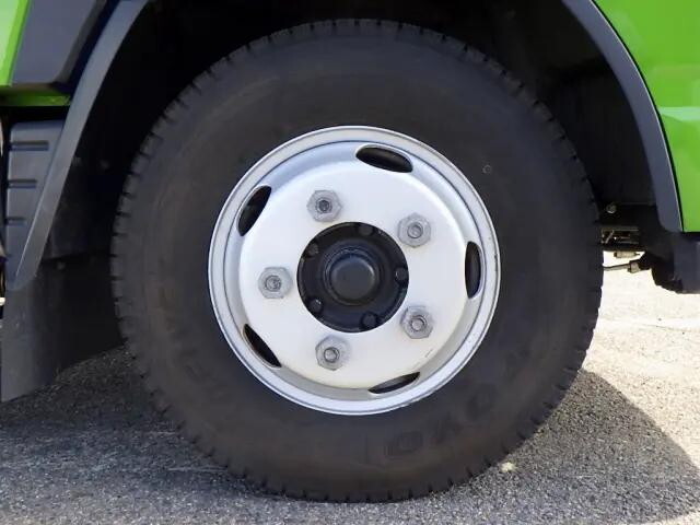 三菱ふそうキャンターダブルキャブ（Wキャブ）小型（2t・3t）[写真20]