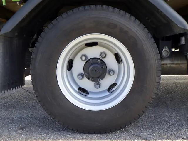 三菱ふそうキャンターダブルキャブ（Wキャブ）小型（2t・3t）[写真21]