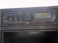 UDトラックスキャンターアルミブロック小型（2t・3t）[写真16]