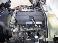 UDトラックスキャンターアルミブロック小型（2t・3t）[写真23]