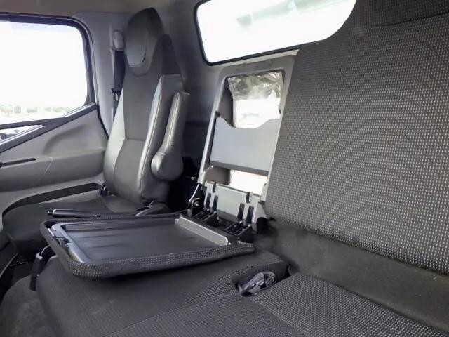 UDトラックスキャンターアルミブロック小型（2t・3t）[写真35]