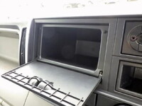 UDトラックスキャンターアルミブロック小型（2t・3t）[写真40]