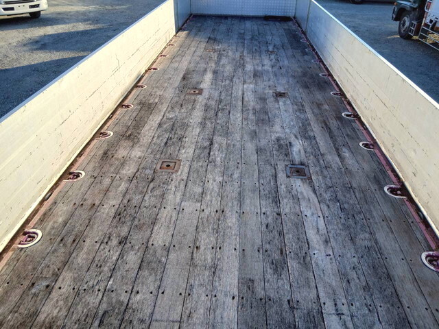 UDトラックスその他の車種アルミブロック大型（10t）[写真10]