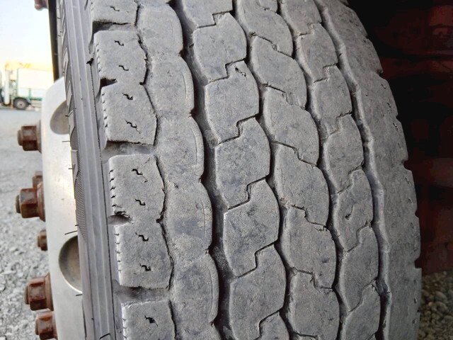 UDトラックスその他の車種アルミブロック大型（10t）[写真14]