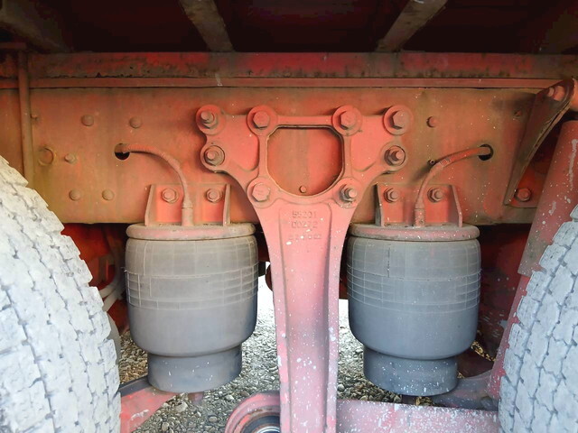 UDトラックスその他の車種アルミブロック大型（10t）[写真18]