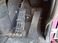 UDトラックスその他の車種アルミブロック大型（10t）[写真35]