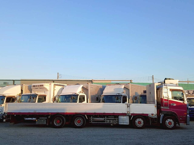 UDトラックスその他の車種アルミブロック大型（10t）[写真04]