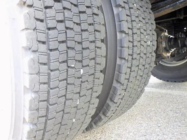 日野レンジャーアルミブロック中型（4t）[写真26]