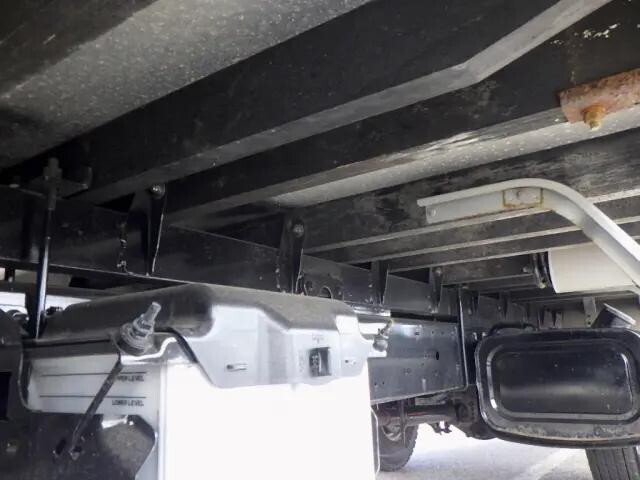 日野レンジャーアルミブロック中型（4t）[写真30]