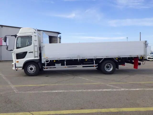 日野レンジャーアルミブロック中型（4t）[写真04]