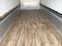 三菱ふそうファイターアルミウイング中型（4t）[写真11]