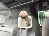 三菱ふそうファイターアルミウイング中型（4t）[写真34]