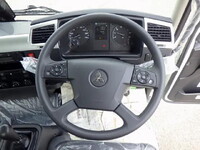 三菱ふそうファイターコンテナ専用車中型（4t）[写真11]